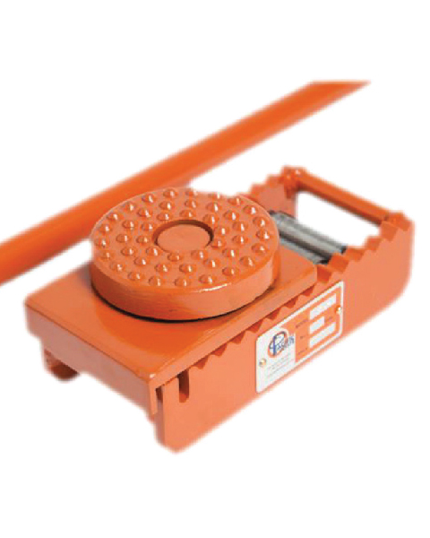 LOAD-SKATES-TURNTABLE